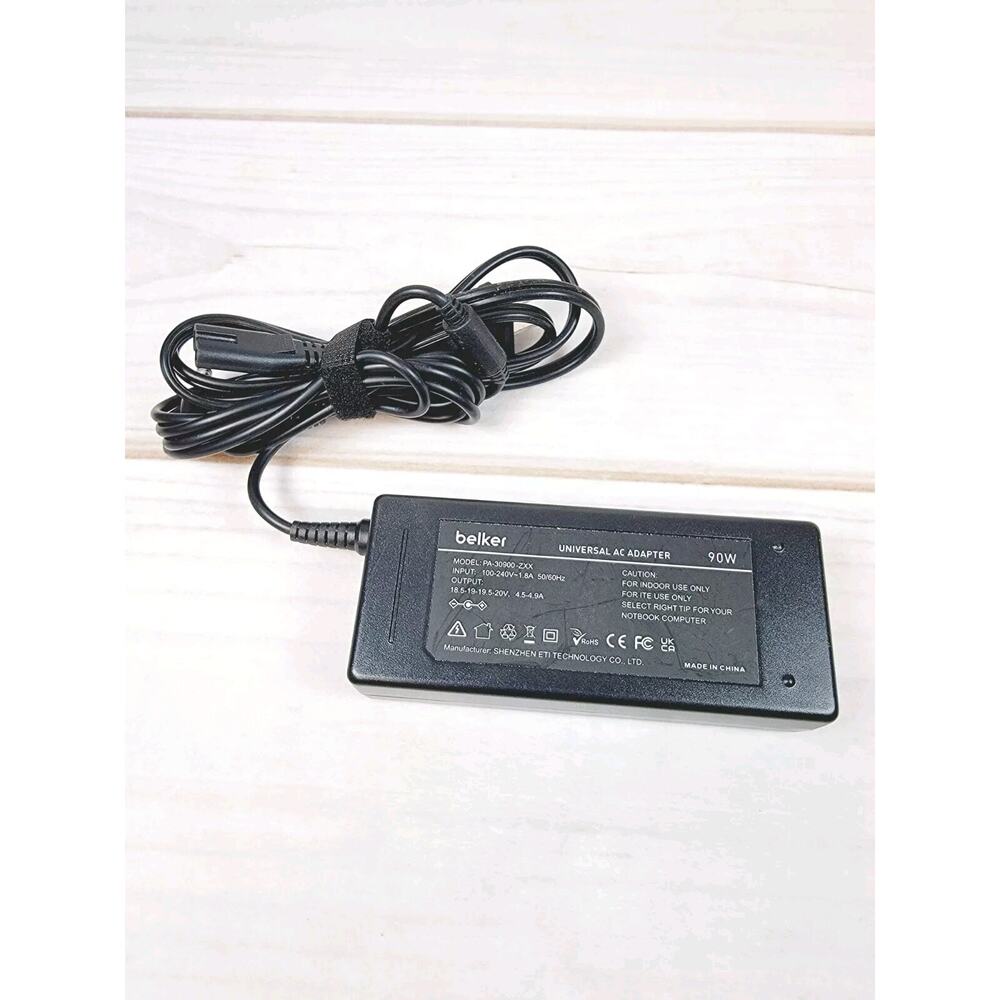 Belker Universal AC Adapter PA-30900-ZXX 90W